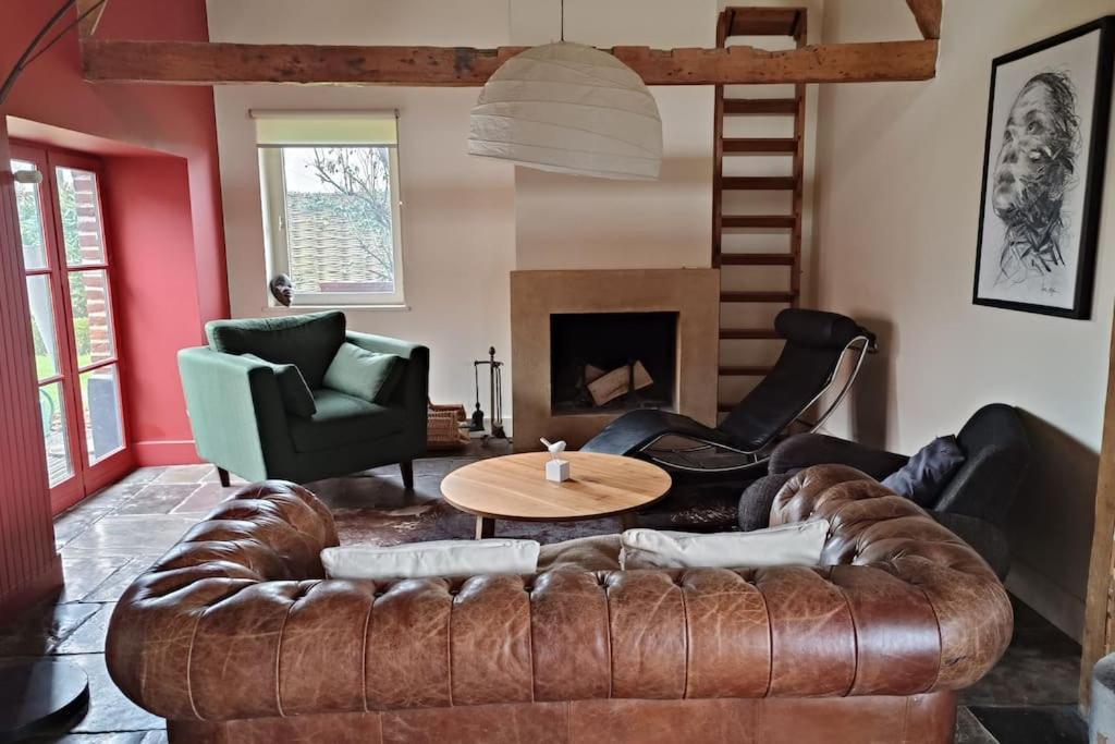 Ferme De Caractere Avec Piscine Et Cheminee Villa Sainghin-en-Melantois ภายนอก รูปภาพ